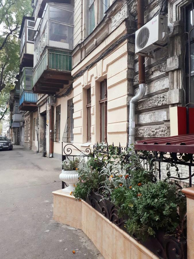 Уютная Квартира На Шмидта 6 โอเดสซา ภายนอก รูปภาพ